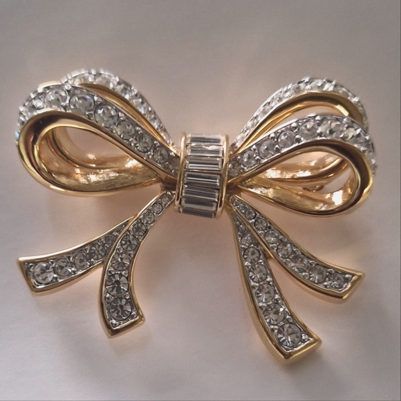Large Swarovski Double Bow Brooch Pin - Picture 1 of 8